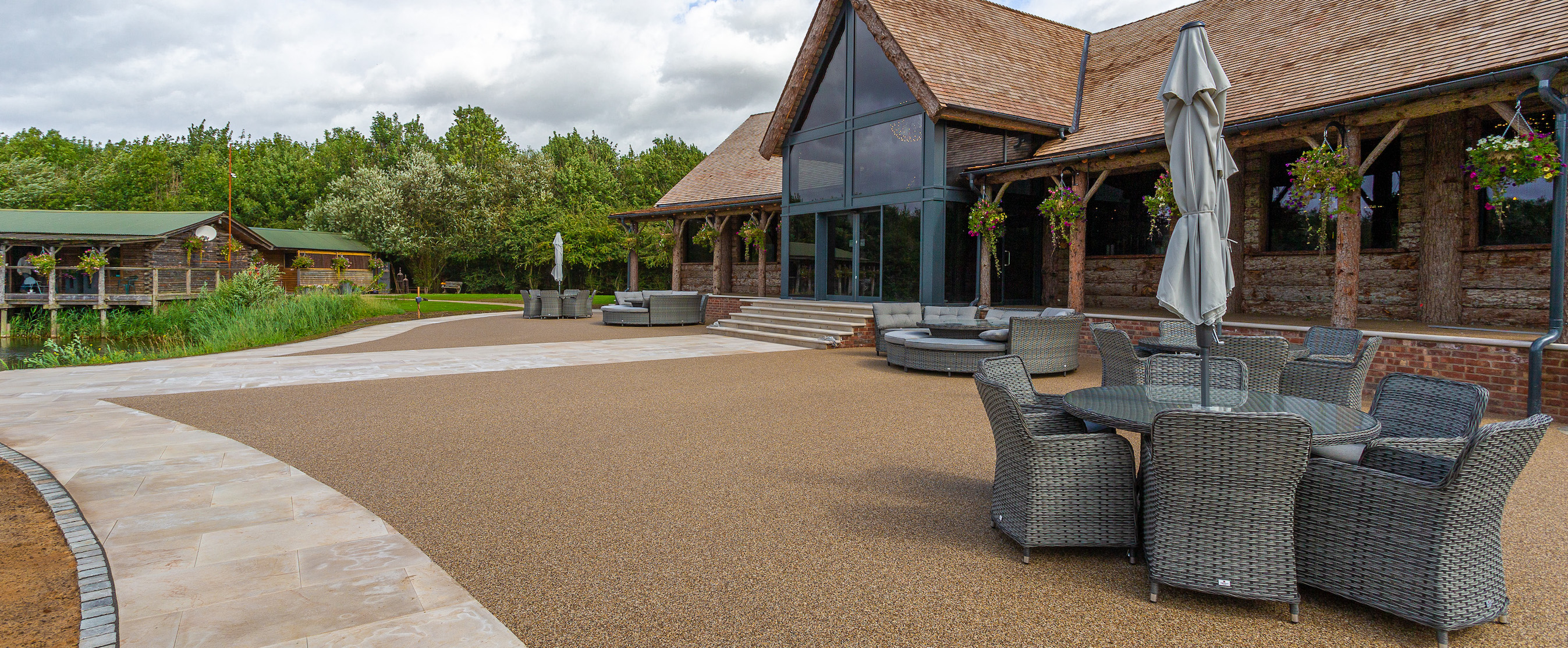 Traditional Resin Bound at Wedding Venue